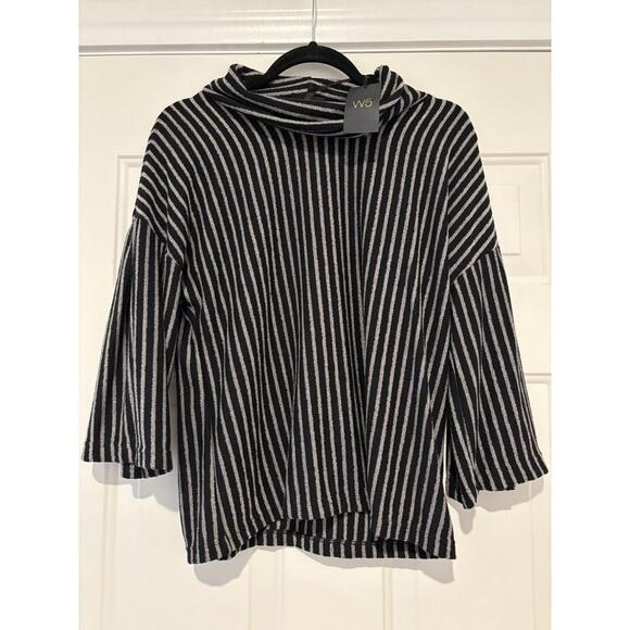 Anthropologie Tops - Women's sz M Anthropologie W5 black and silver shirt new with tags #757